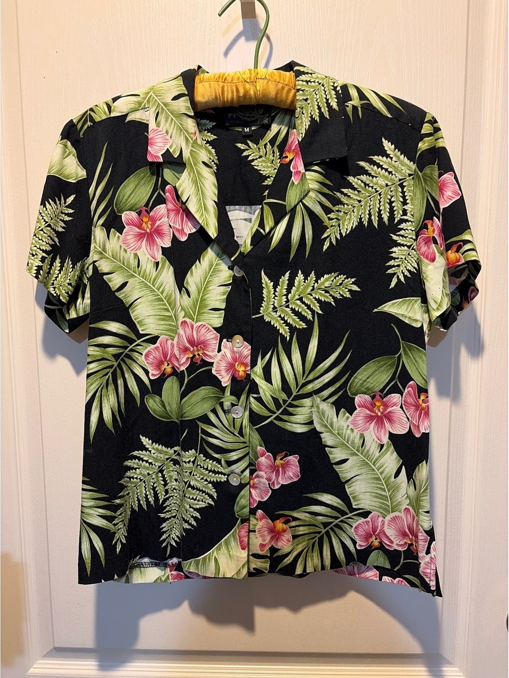 Kauaiana Women's Medium Black Hawaiian Floral Button-Up Shirt